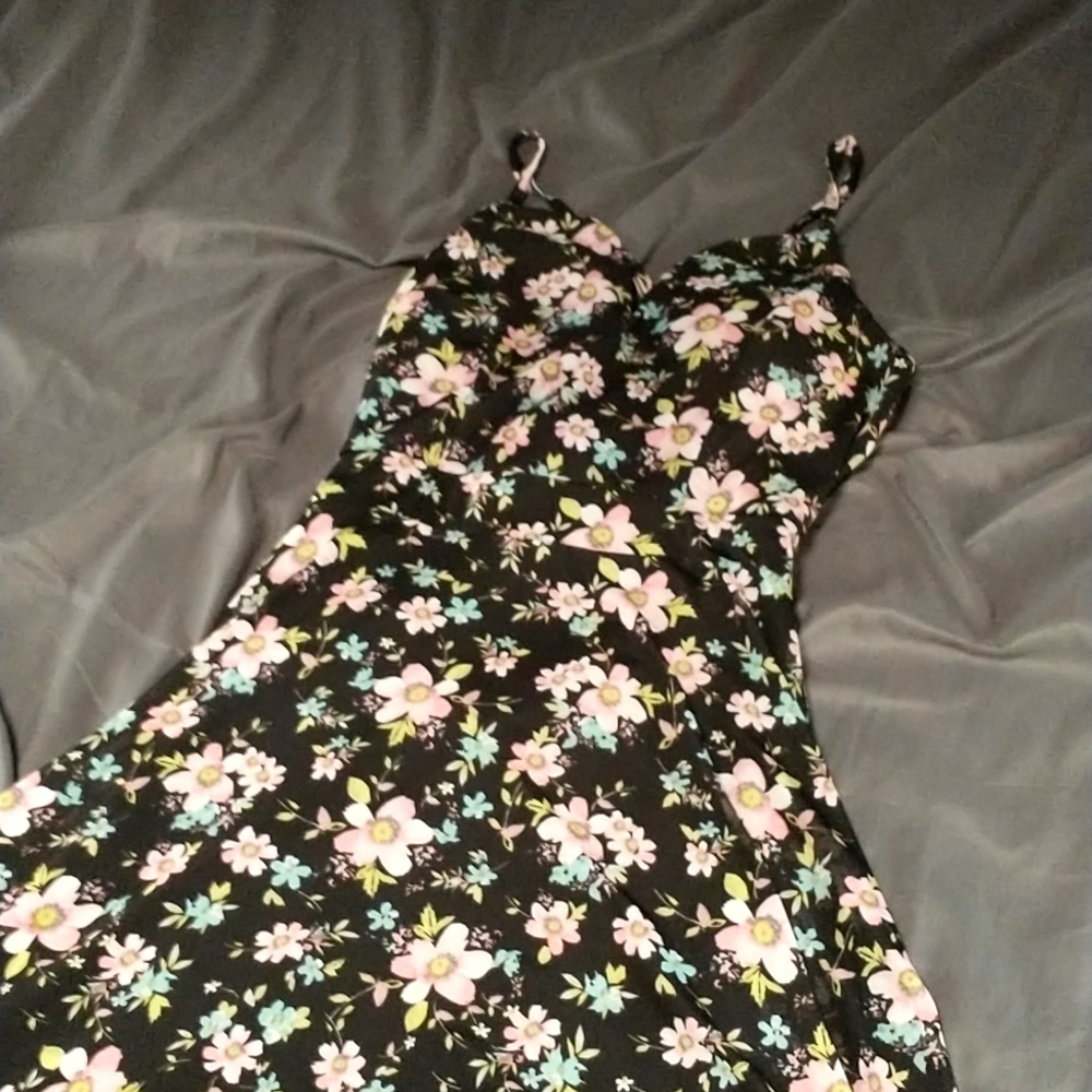 Flower patterned high low dress with open back